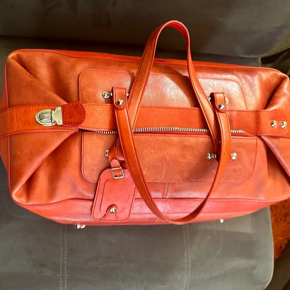 Balenciaga Duffle Bag - Picture 3 of 10